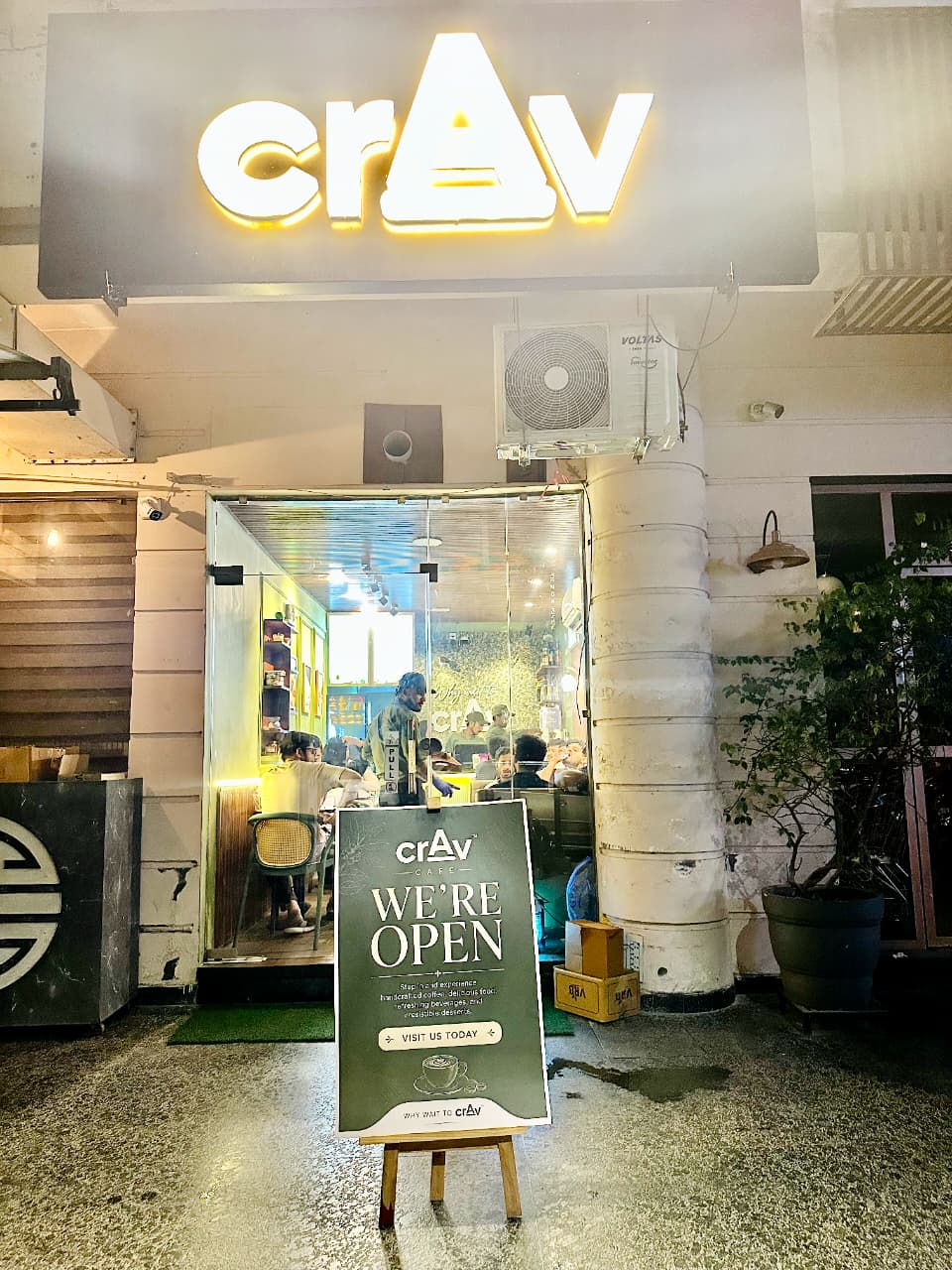 Crav Cafe exterior at High Street, Moradabad